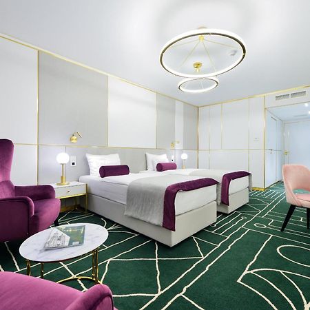 Hotel Ferreus Modern Art Deco Краків Екстер'єр фото Deluxe room