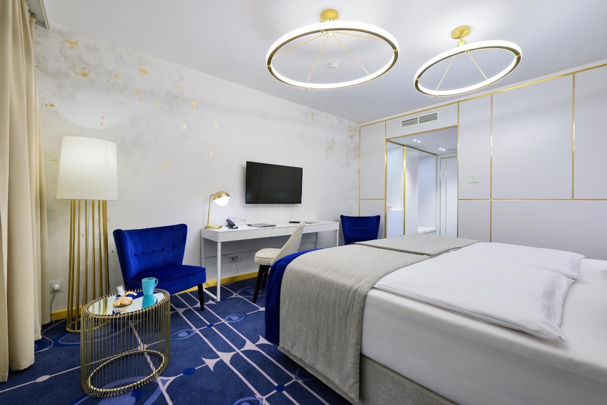 Hotel Ferreus Modern Art Deco Краків Екстер'єр фото